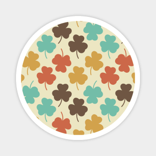 Retro Shamrocks Pattern Magnet